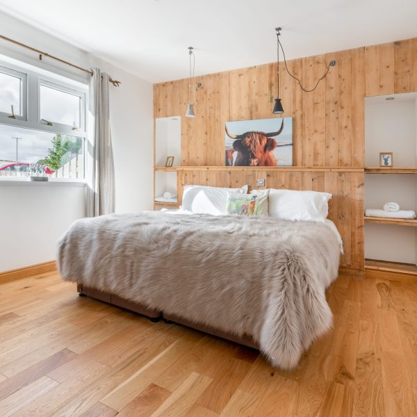 Pet Friendly 4 Night Stay at Balbinny Luxury Self Catering Accommodation