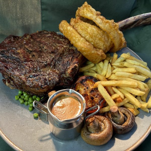 Meal For Two At The Tavern Ardler