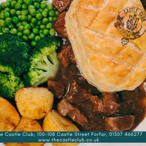 Castle Club Meal For Two £50 Voucher
